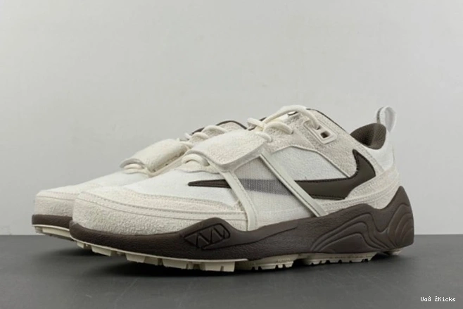 Zoom HQ3061- Field 8209 12 SP Nike Jaxx BestValue 0830